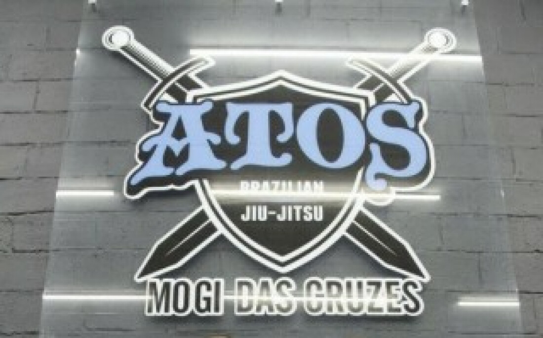 Mogi recebe pentacampeão mundial