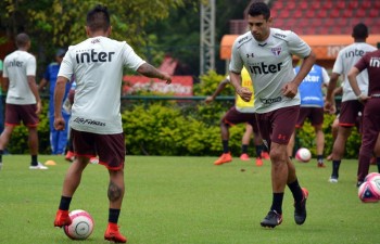 São Paulo reencontra torcida em possível estreia de Diego Souza no Morumbi