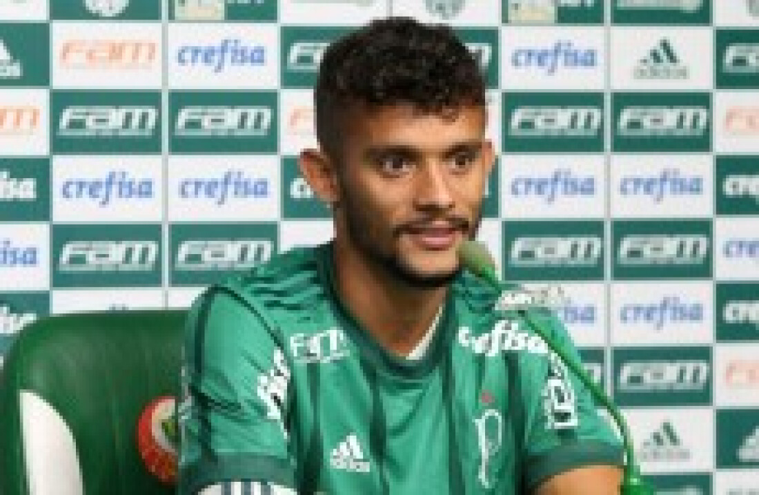 Gustavo Scarpa vai para o Palmeiras e comemora