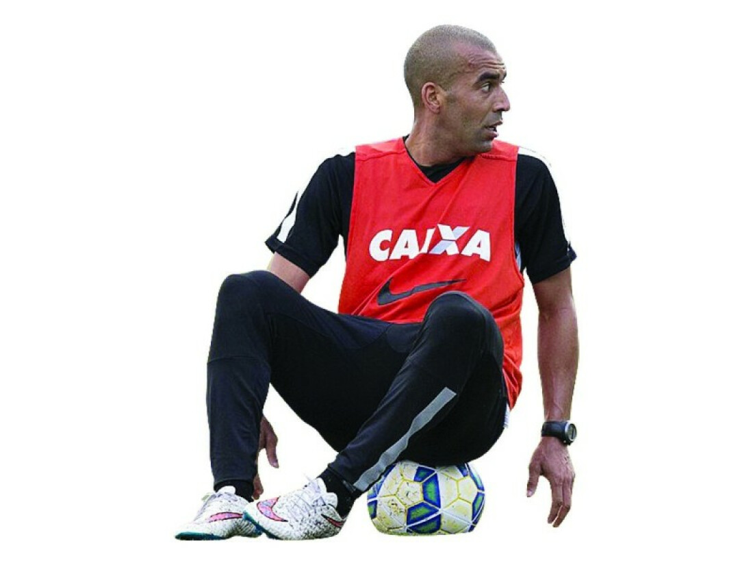 Emerson Sheik faz juras de amor ao Corinthians
