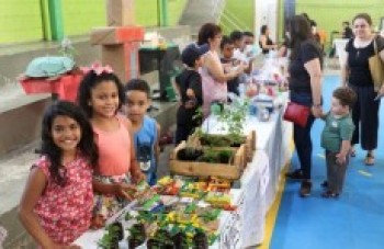 Prefeitura promove Feira do Empreendedor com alunos