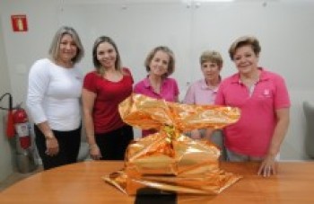 RCC recebe doações