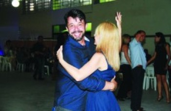 Se ela dança, eu danço