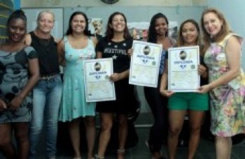 Fundo Social forma nova turma de cabeleireiros