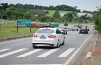 Mogi-Bertioga recebe mais veículos do que o esperado
