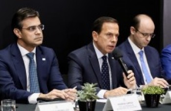 Estado propõe restruturação para a carreira de professor