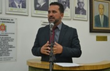 Votação de projeto sobre transporte escolar é adiada