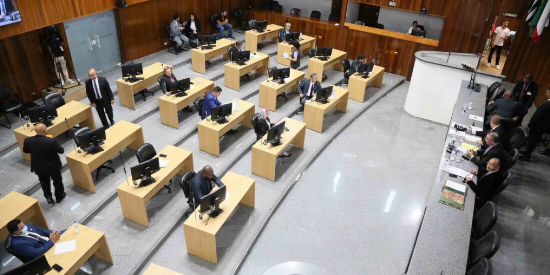 Pagamento de subsídio para empresas será discutido hoje