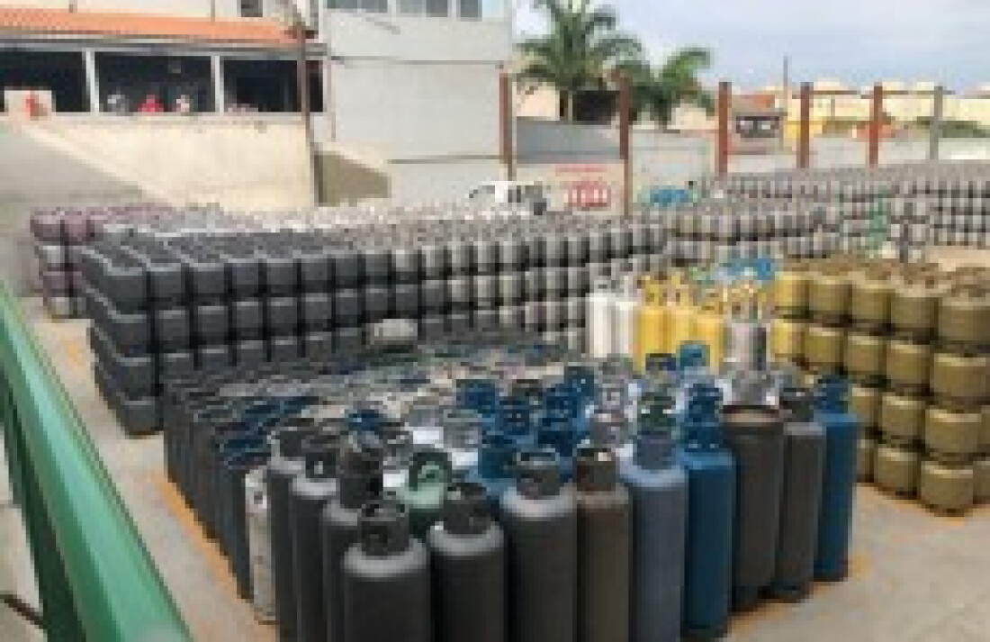 Polícia Militar fiscaliza venda de gás