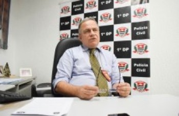 Homem é preso por atear fogo na companheira e no filho