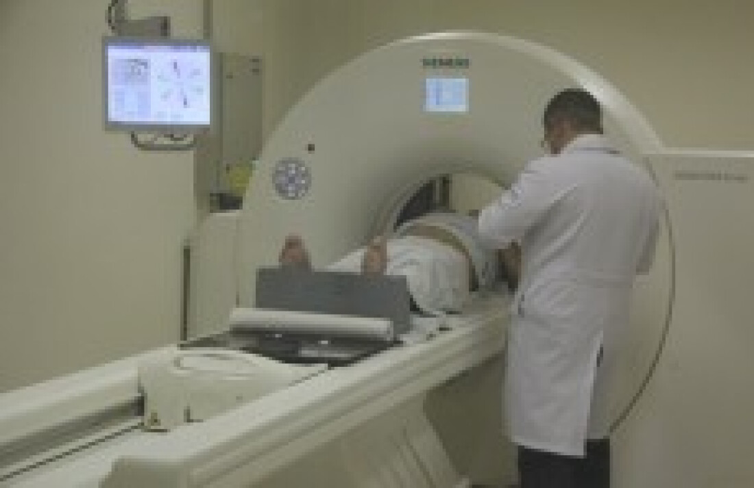 Lei prevê exame de câncer em 30 dias