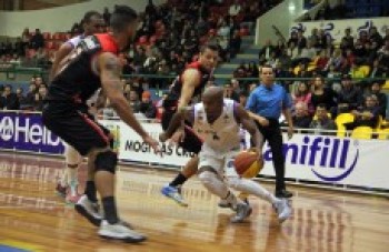 Mogi/Helbor faz o dever de casa e vence o lanterna Jacareí pelo Campeonato Paulista