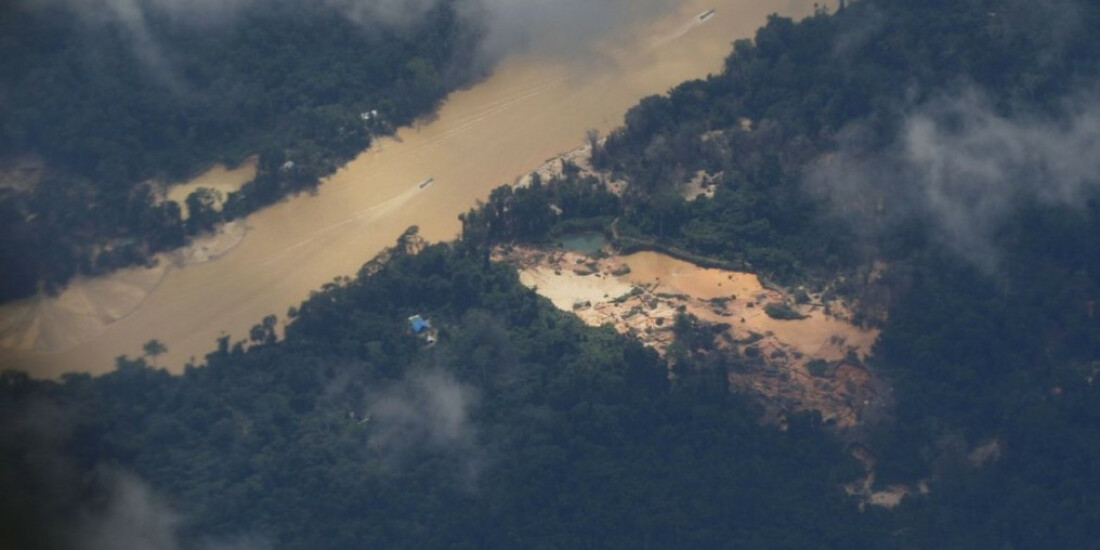 FAB reabre espaço aéreo em RR para saída espontânea de garimpeiros