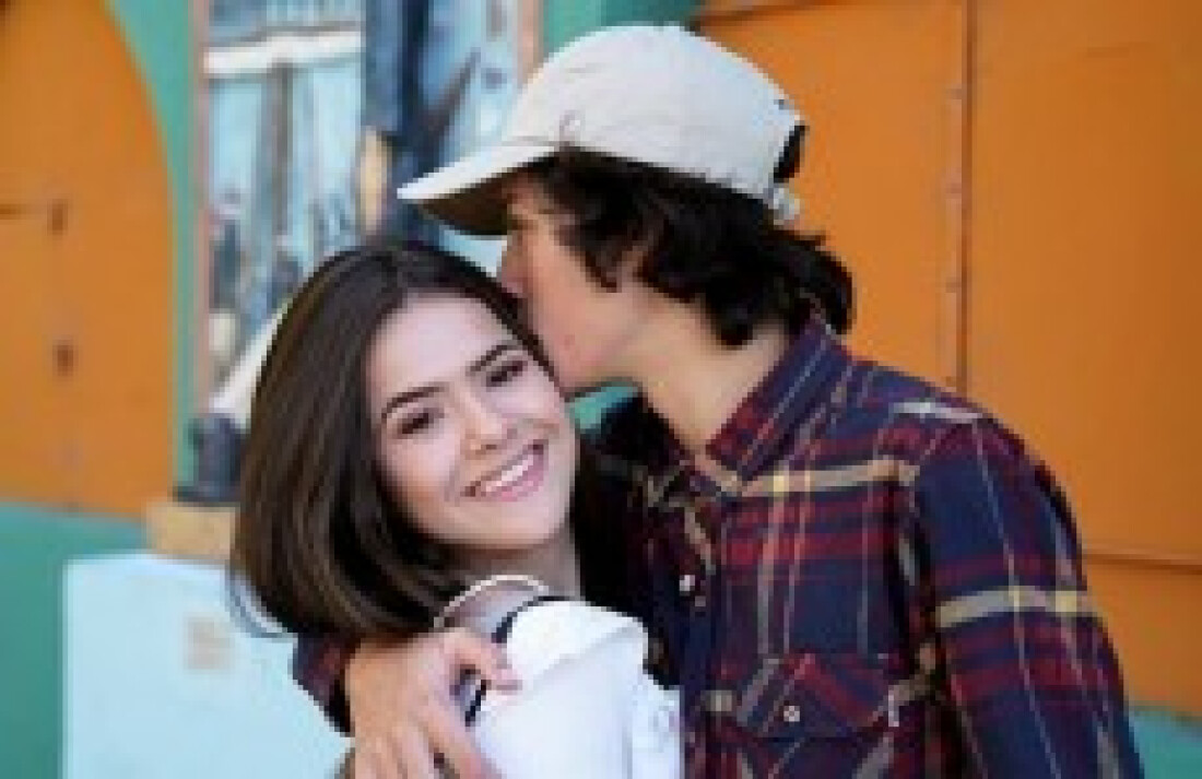 Maisa Silva assume o primeiro romance