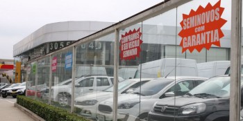 Governo encerra programa de desconto para carros leves