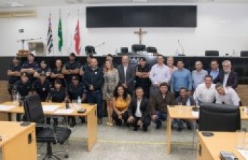 Legislativo homenageia Romu da GCM de Suzano