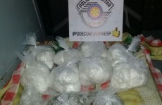 PM prende suspeito com quatro quilos de cocaína