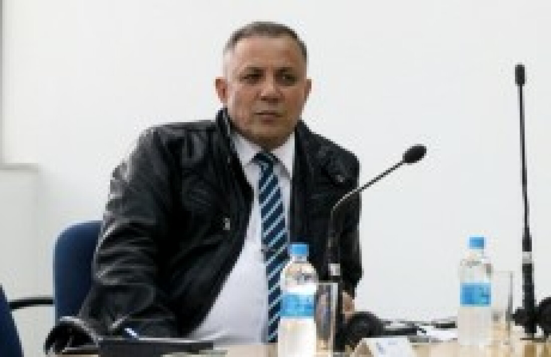 Tribuna