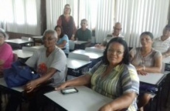 Criada 1ª sala no período da manhã