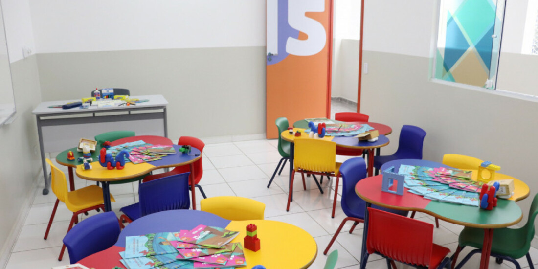 Prefeito inaugura escola municipal no Jardim Saúde