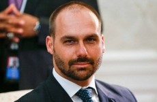 Eduardo Bolsonaro discute na internet