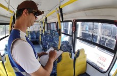Ônibus da frota municipal começam a ser vistoriados