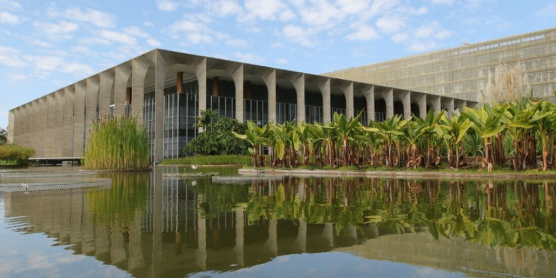 Governo brasileiro oferece ajuda a Turquia e a Síria, diz Itamaraty