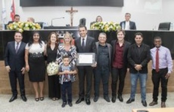 Bertaiolli recebe título de cidadão suzanense