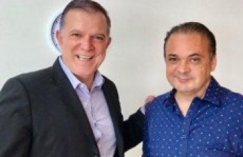 Doutor Camargo recebe visita do deputado Roberto de Lucena
