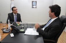 Ministro da Saúde é convidadopara entrega de equipamento
