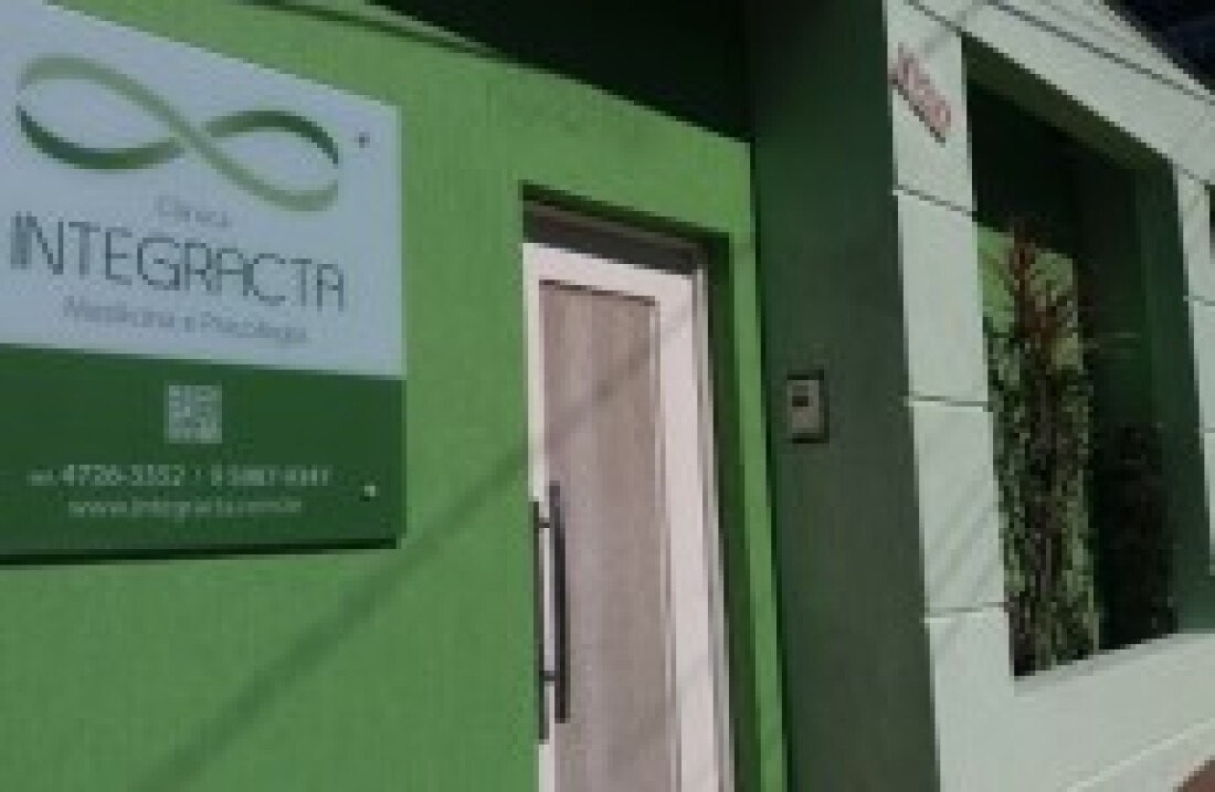 Clínica organiza ciclo de palestras