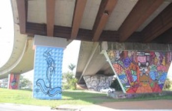 Pilastras do viaduto Leon Feffer ganham novas pinturas