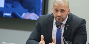 Um dia após perder mandato, Daniel Silveira é preso em Petrópolis