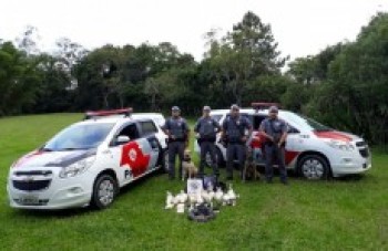 PM apreende drogas e armas em Sabaúna