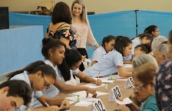 Programa 'Boa Visão' faz inscrição de 2 mil idosos