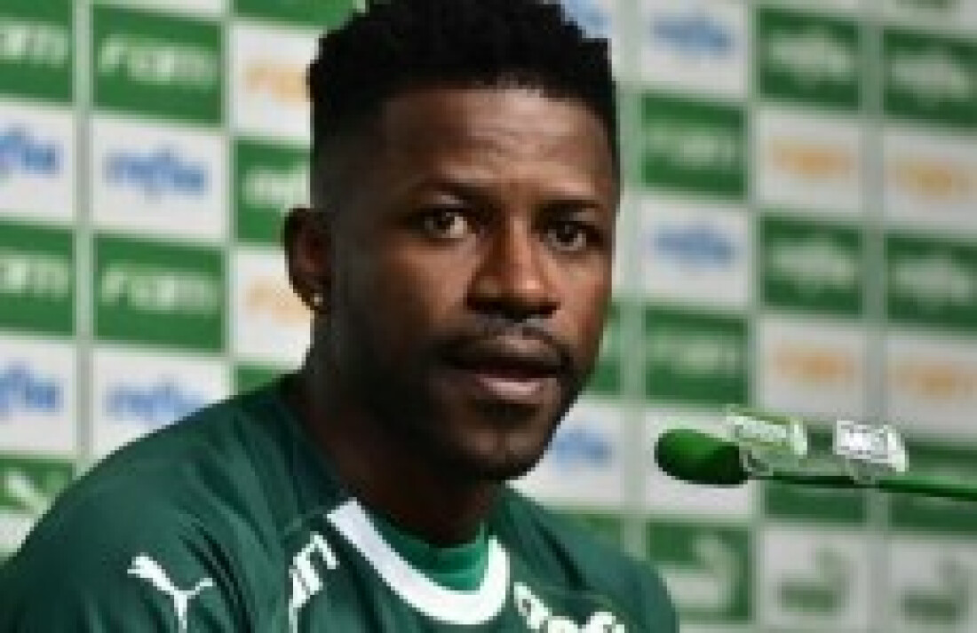 Meia Ramires deve retornar ao elenco em dois meses