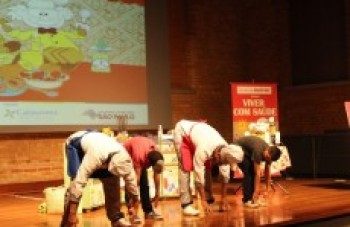 Suzano recebe espetáculo infantil "Viver com Saúde"