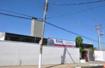 Etec terá curso de Turismo a distância para o ano que vem