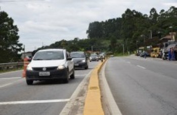 Polícia Rodoviária flagra 861 motoristas em alta velocidade