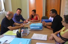 Moradores cobram solução para impasse com IPTU