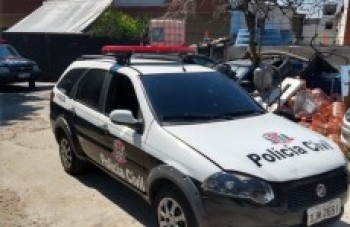 Suspeito é detido com viatura clonada do 2º DP