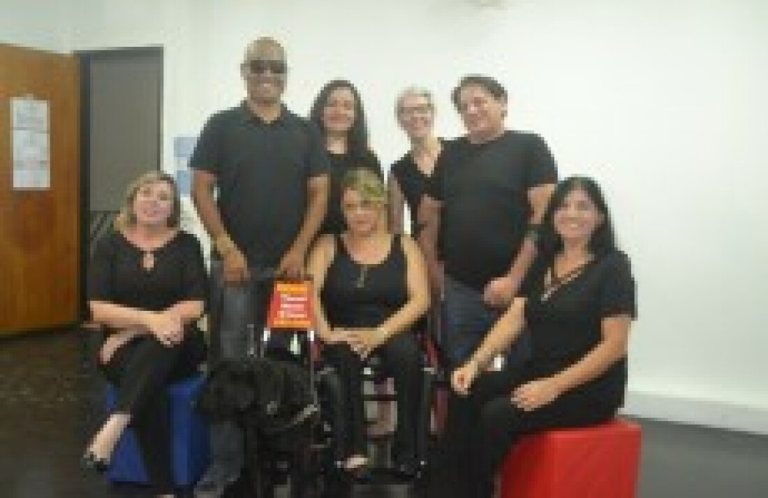 Trupe da Inclusão aborda a deficiência em peça teatral