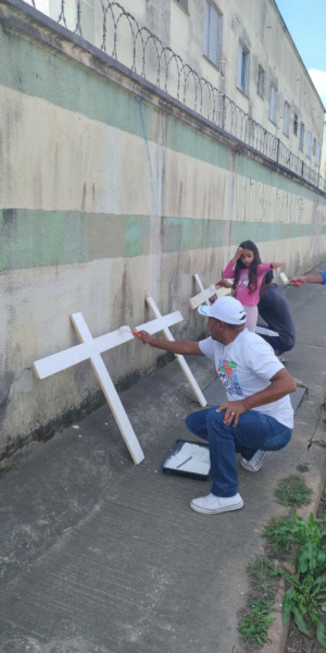 Moradores de Jundiapeba protestam por segurança em estrada