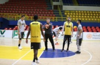 Mogi Basquete vai a Sorocaba pegar a LSB