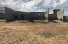 Adolescente é morta com golpes de pedra