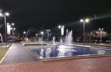 Praça Cidade das Flores tem iluminação ampliada