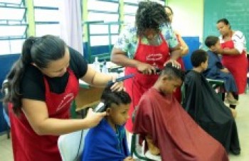 Jardim Josely recebe o projeto 'Agitando o bairro'