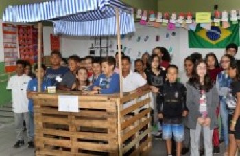 Projeto de empreendedorismo é feito em parceria com escola