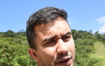 Vereadores de Mogi pedem ajuda para os deputados