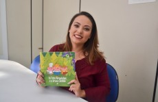 Professora lança releitura de clássico da literatura infantil